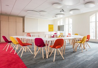 Meeting room rental in Paris Saint-Lazare train station